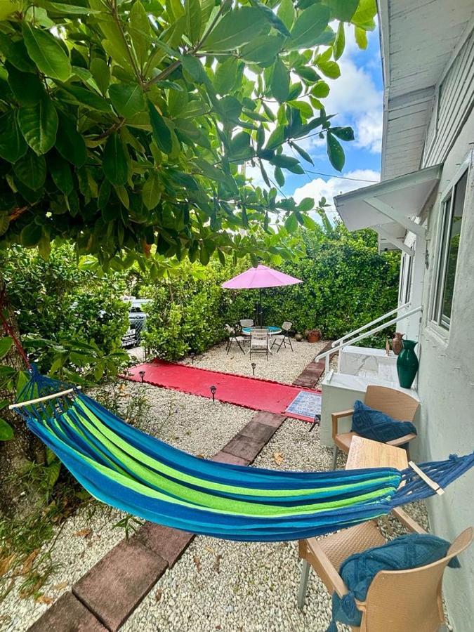 Nice Queen Bedroom - Best Location In Miami - Luggage Storage Service, Parking And Laundry Exterior foto